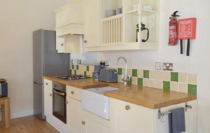 הוילה Wild Coastal Retreat At Troed Y Rhiw Aberporth, West Wales מראה חיצוני תמונה